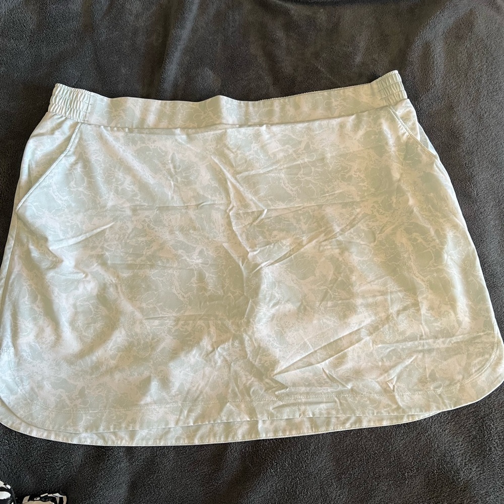 Calia skort XXL like new. Light mint and white.